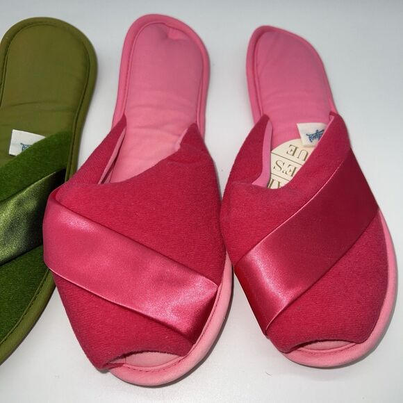 NIB 2 Pairs of Women’s VTG Madye’s Slippers w/Velvet-Satin Accent Green/Pink 7-8 - Picture 6 of 16